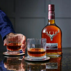 Dalmore 12 Year Old Sherry Cask Select -Liquor Discount Store dalmore 12yo sherrycaskselect lifestyle 06
