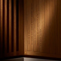 The Glenlivet 80 Year Old Generations Gordon & MacPhail -Liquor Discount Store gordon macphail generations glenlivet 80yo lifestyle 05