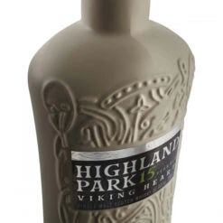 Highland Park 15 Year Old -Liquor Discount Store highlandpark 15yo lifestyle01