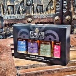 Rum & Cane Mini Set 4x5cl -Liquor Discount Store rum canemerchants giftset 4x5cl lifestyle 01