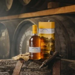 Tobermory 23 Year Old -Liquor Discount Store tobermory 23yo lifestyle 05