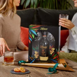 Ron Zacapa Centenario Sistema Solera 23 With 2 Glasses Pack -Liquor Discount Store zacapa soleragranreserva giftset 2021 lifestyle 02